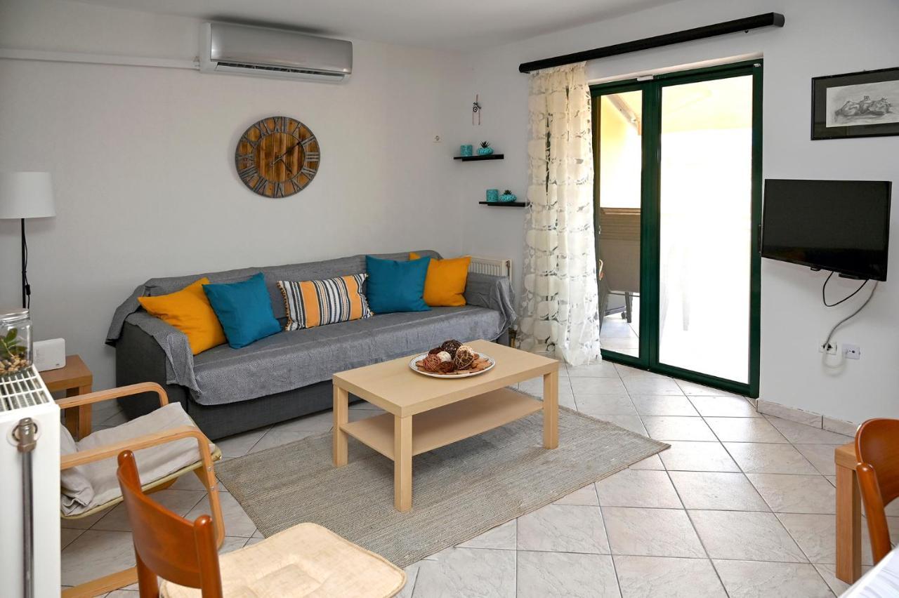 Melrose Maisonette By The Sea Anavyssos Exterior photo